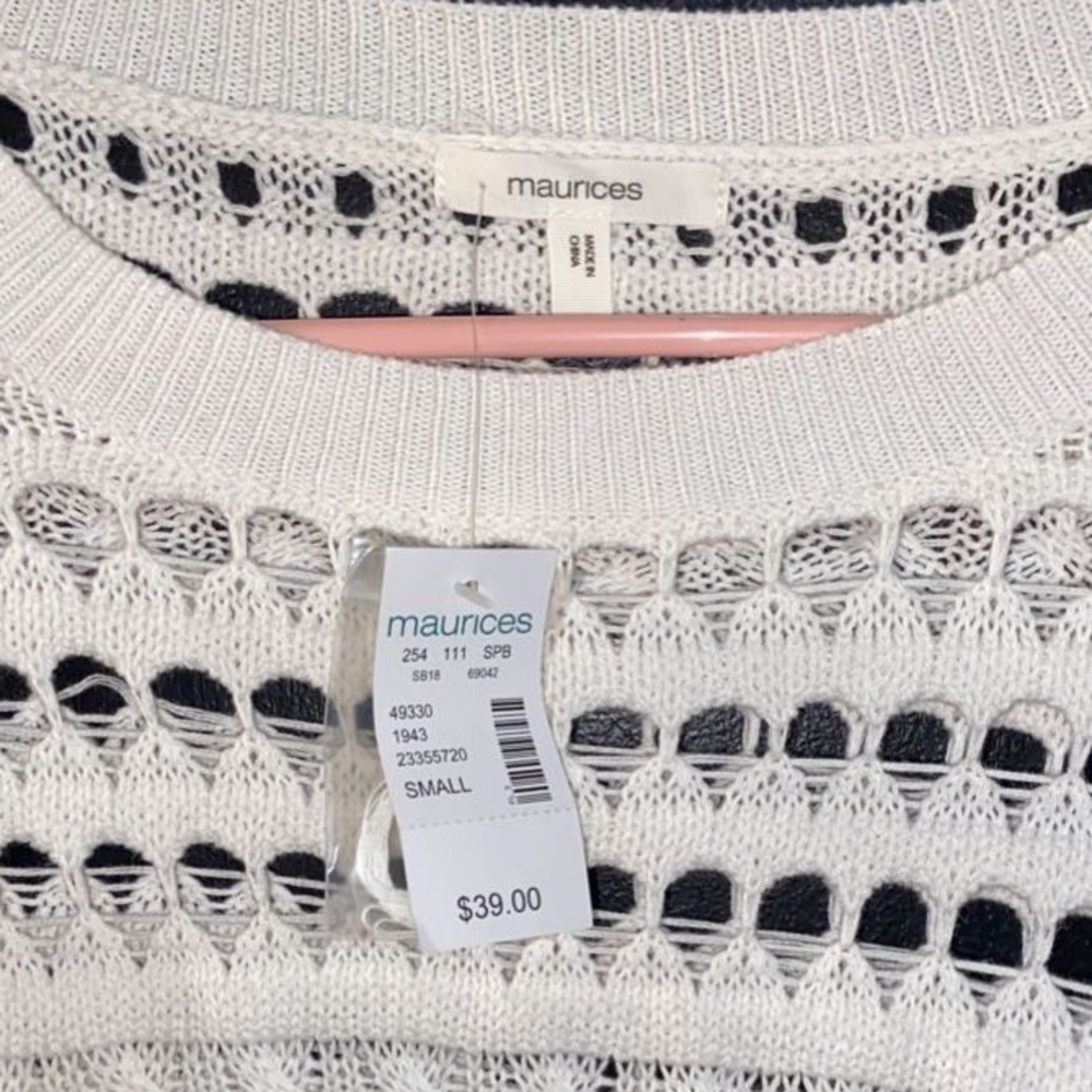 Maurice’s crochet knit top - Picture 3 of 3